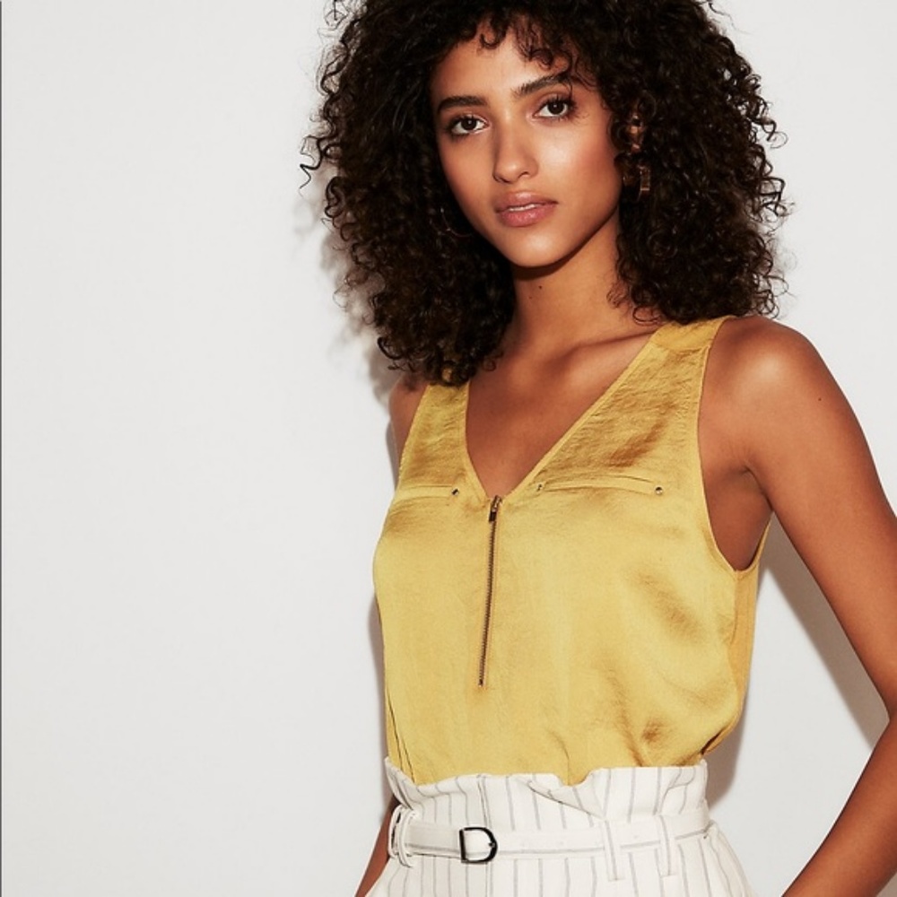 Express Hudson Sleeveless Zip Tank